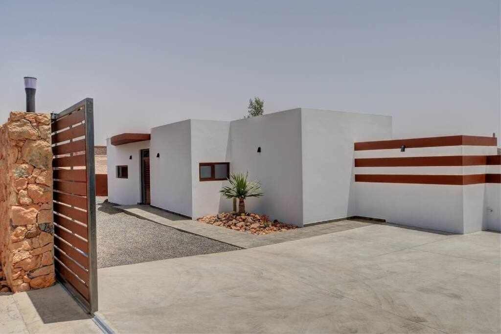 Villa Ponzos Chalet Independiente Y Privado Triquivijate Екстериор снимка