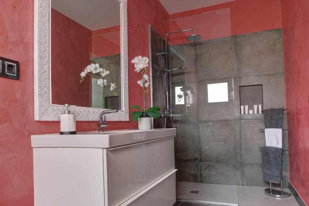 Villa Ponzos Chalet Independiente Y Privado Triquivijate Екстериор снимка