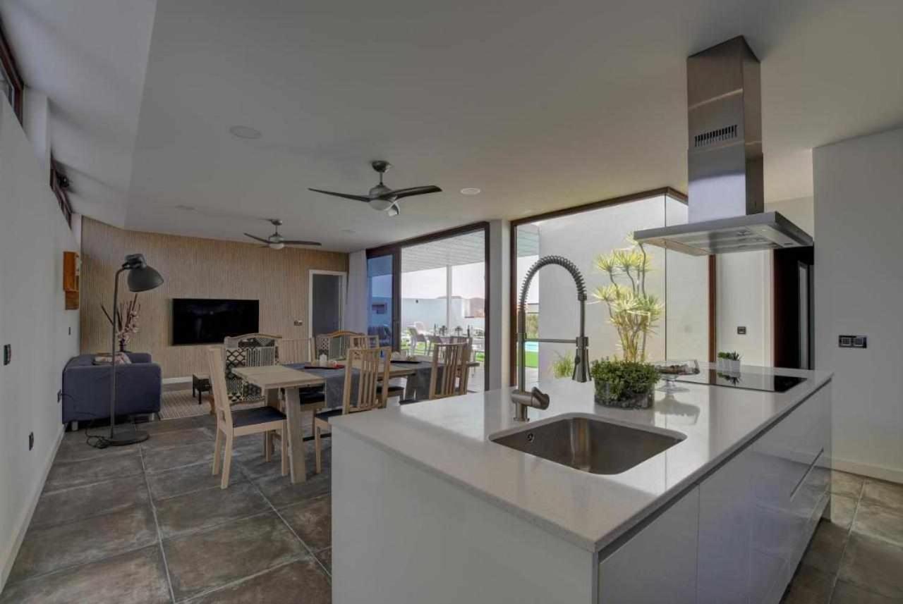 Villa Ponzos Chalet Independiente Y Privado Triquivijate Екстериор снимка